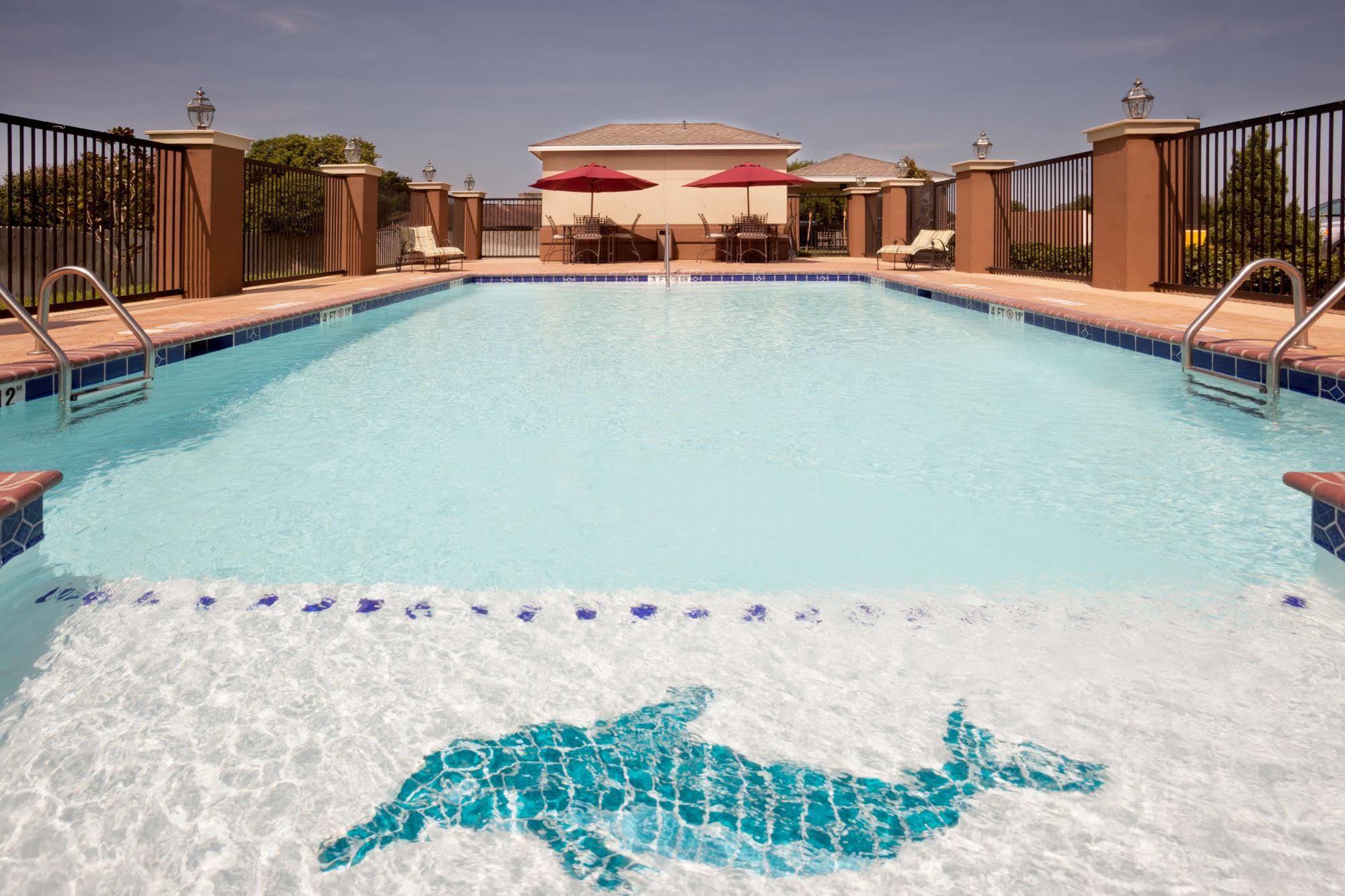 Candlewood Victoria By Ihg Instalações foto